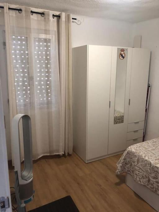 “Apartamento Moderno Y Acogedor Madrid Exterior photo